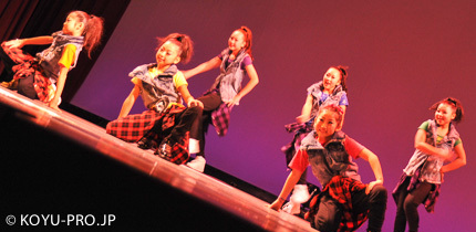 18 Super Bass